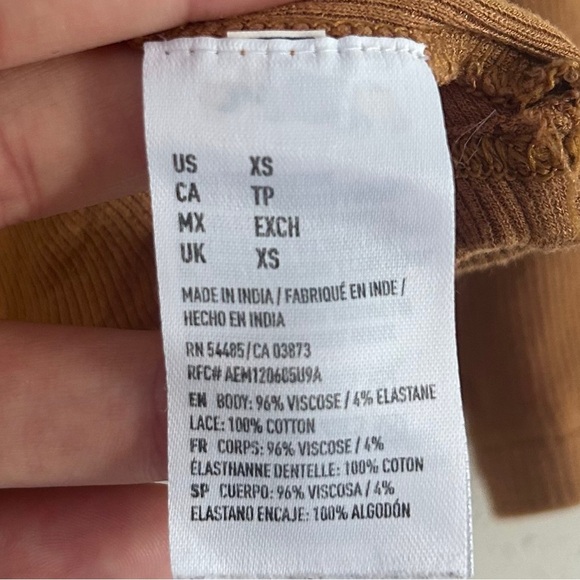 🦋 American Eagle Outfitters Tan Cropped Crochet Blouse Casual Stretch Fall Comfy - Picture 3 of 6